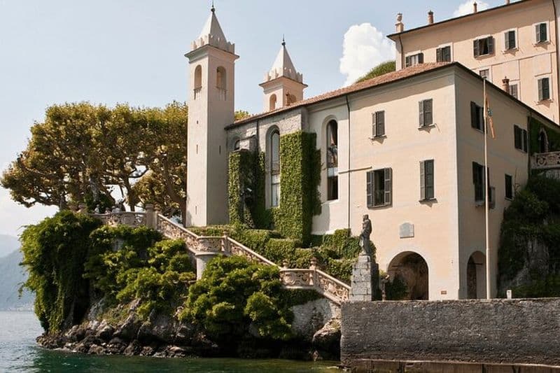 Lac de Côme Villa Del Balbianello avec bateau public