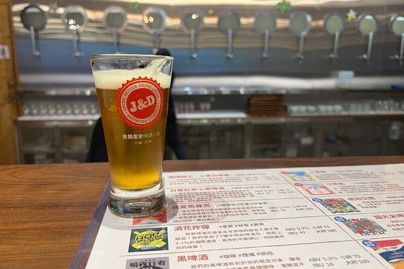 Visite privée des distilleries Yilan: Whisky Kavalan, J&D Brewing&More