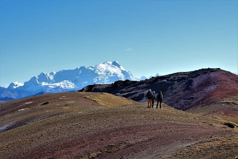 Montagne arc-en-ciel de Palcoyo et canyon d'Ananiso