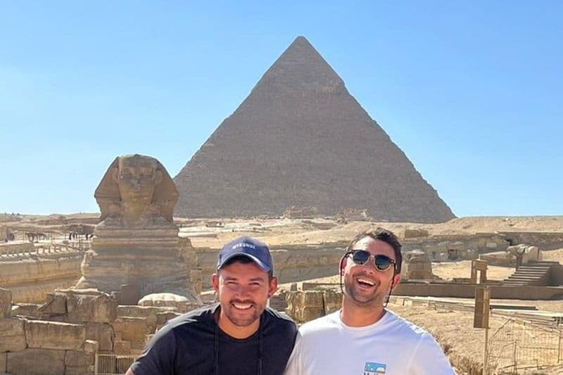 (Bijou égyptien) Excursion d'une journée aux pyramides de Gizeh, musée, mosquée et felouque