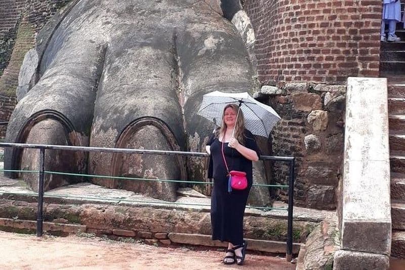 Billet Excursion privée tout compris d'une journée au rocher du lion de Sigiriya et au temple d'Or de Dambulla au départ de Colombo