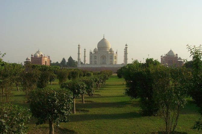 Excursion de 2 jours à Agra au départ de Pune avec billets d'avion