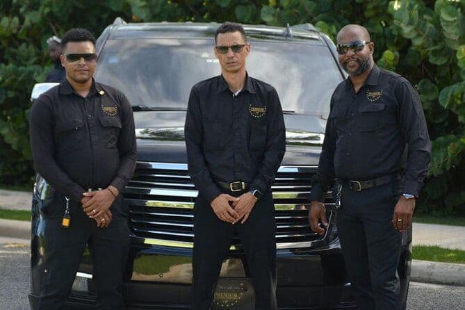 Service VIP de transfert aéroport privé vers / depuis Uvero Alto