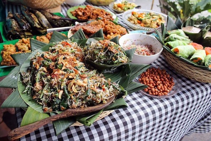 Visite privée du marché d'Ubud et cours de cuisine balinaise avec Putu