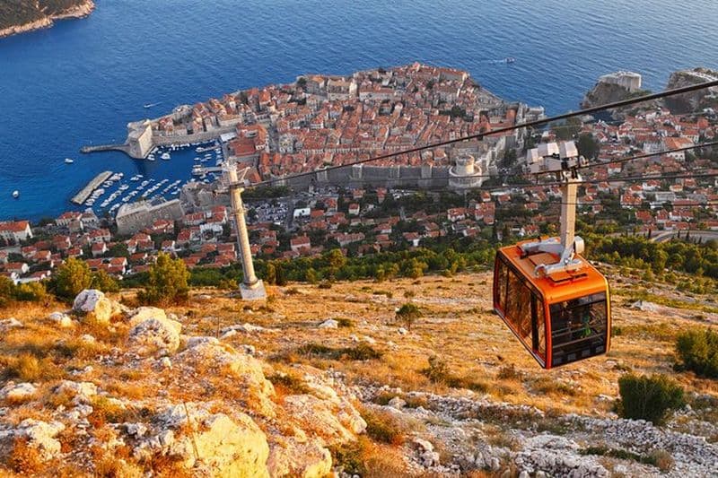 Explorez Dubrovnik en téléphérique (billet inclus)