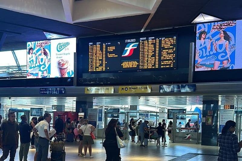 Transferts aéroport, port, train, hôtel à Naples