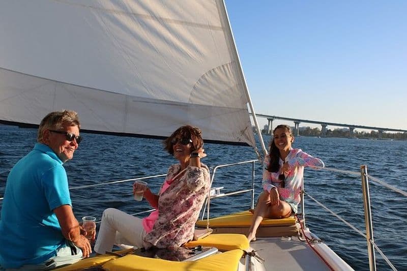 Voile au coucher du soleil en petit groupe à San Diego- Voile publique jusqu'à 6 invités
