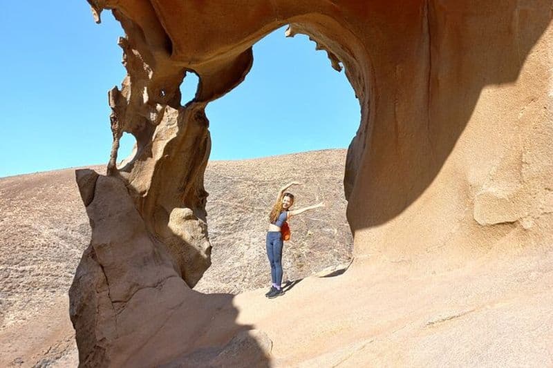 Excursion aux grottes d'Ajuy avec une randonnée secrète dans le canyon de Las Penitas