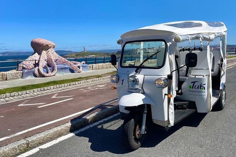 Visite privée premium en tuk-tuk à La Corogne