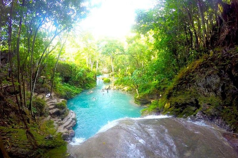 Tyrolienne, Tubing et Island Gully Falls à White River