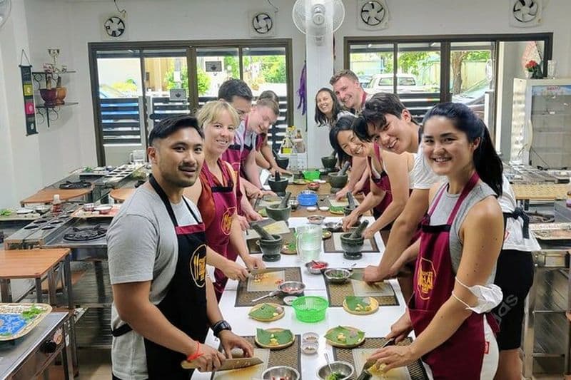 Cours de cuisine thaï à Phuket