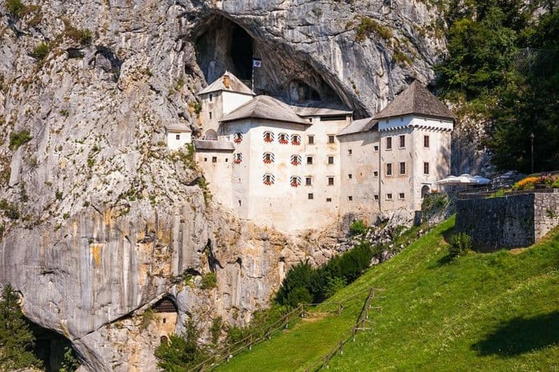 Billet Grotte et château de Postojna | Excursion privée hors croisière au départ de Koper
