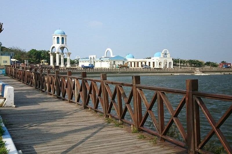 Visite privée du port de poissons et du zoo du temple du Dieu de Hsinchu au départ de Taipei