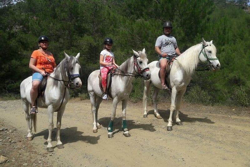 Équitation à Antalya, Belek, Lara Beach (lever du soleil, coucher du soleil, heure du jour)