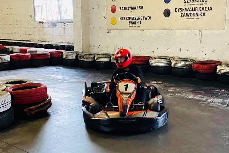 Karting Krakow 3x8min / pp + transfert aller-retour