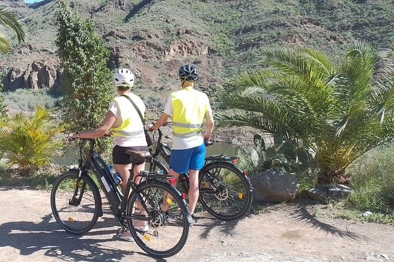 Location de vélos électriques 80 km Autonomie de la batterie : montagnes ou côte de Gran Canaria