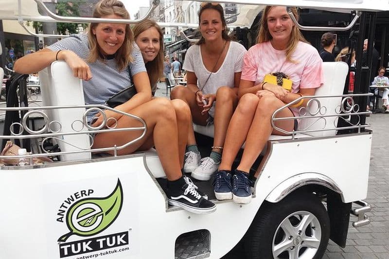 Visite de TukTuk à travers la ville historique d'Anvers d'une heure et demie