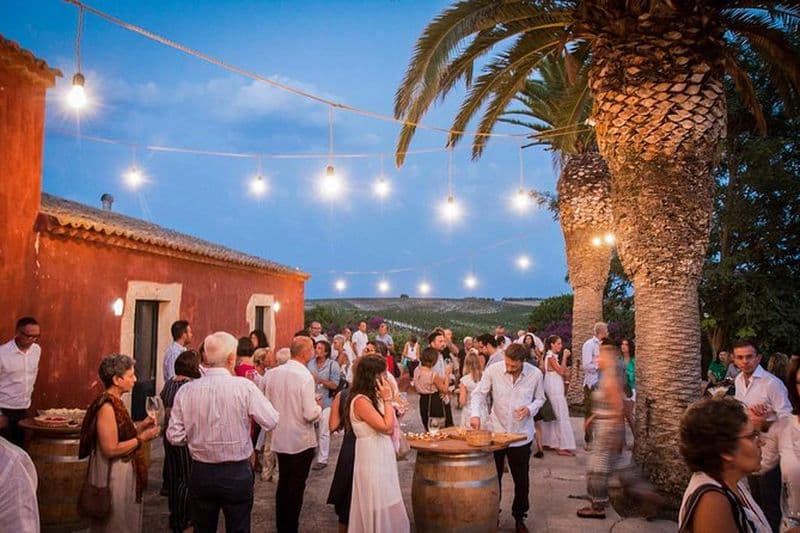 Tour de Sicile pour visiter Taormina, l'Etna, Syracuse, Noto, Ragusa avec chauffeur privé.