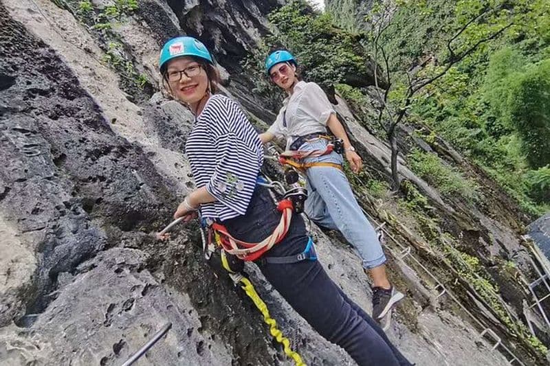 Via ferrata de Yangshuo avec transfert privé aller-retour depuis l'hôtel Yangshuo