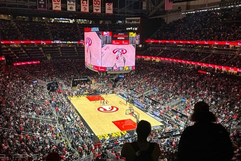 Billet pour le match de basket-ball des Atlanta Hawks à State Farm Arena
