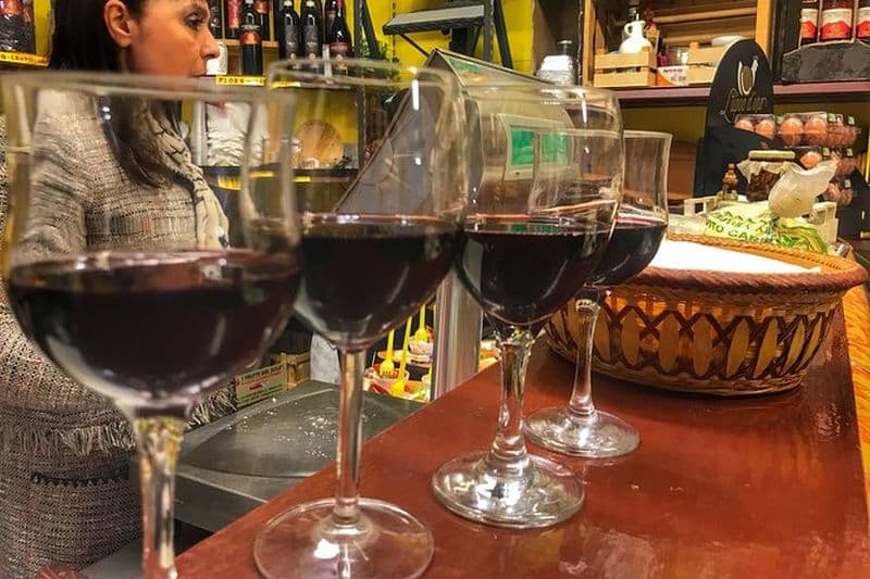 Billet Saveurs du soir de Naples : Visite gastronomique privée et dégustation de vin