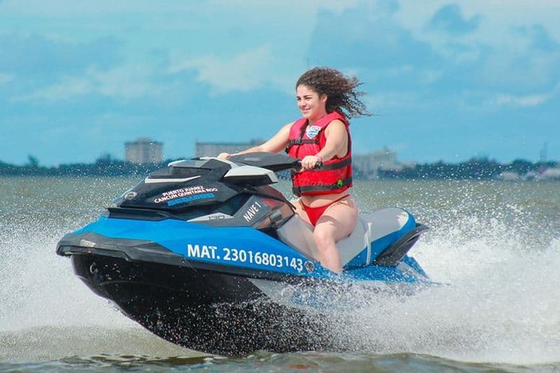 Location de jet ski à Cancun : option de 60 minutes (jetski partagé)