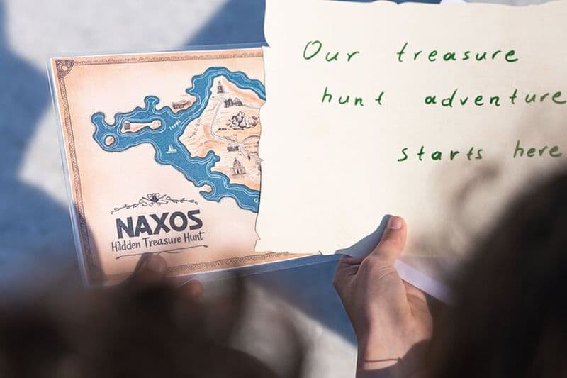 Aventure de chasse au trésor en famille à Naxos Town