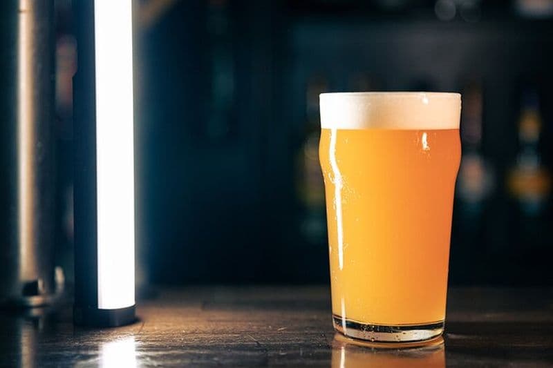 Bucarest : visite de la bière artisanale avec repas traditionnel inclus