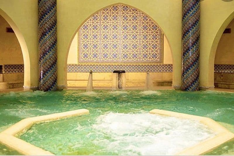Visite Privée de la Mosquée Hassan 2 et Hammam Traditionnel