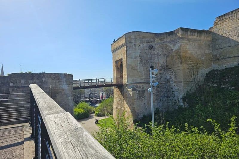 Visite à Pied de Caen Spécial Millénaire