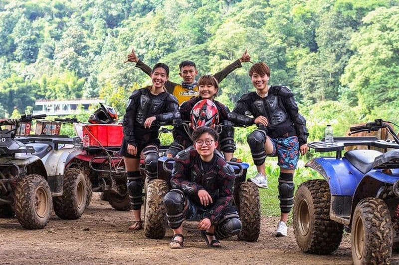 ATV Safari 3 heures et excursion d'une journée dans la jungle au départ de Chiang Mai