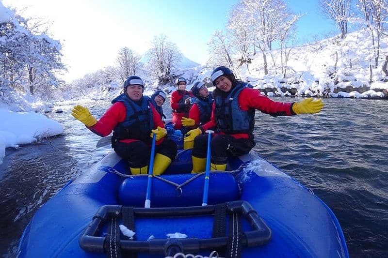 Demi-journée - Rafting avec vue sur la neige à Niseko