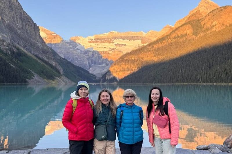 Randonnée au lever du soleil à Lake Louise, sources chaudes et vues panoramiques
