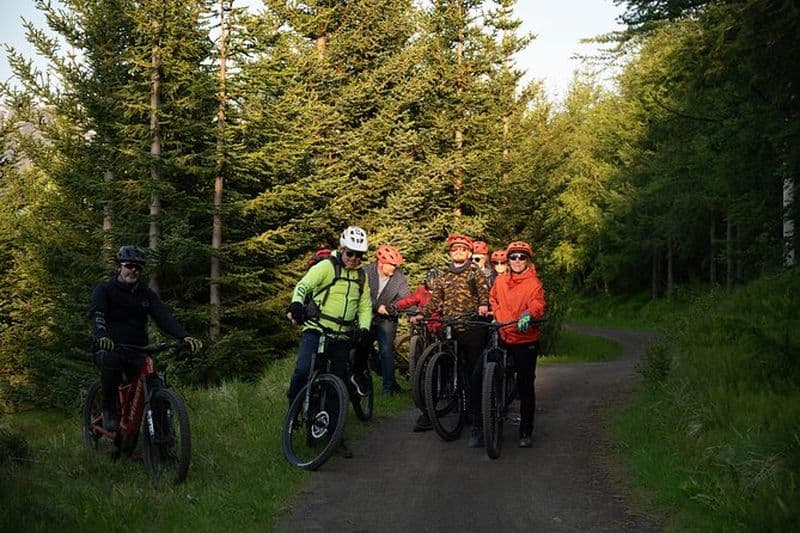Visite guidée d'Akureyri à vélo électrique
