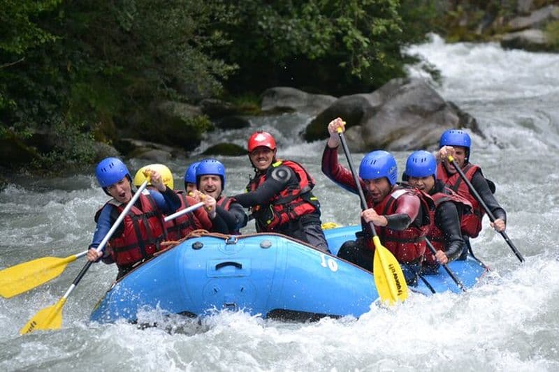 Rafting au pied du Mont Blanc à Chamonix