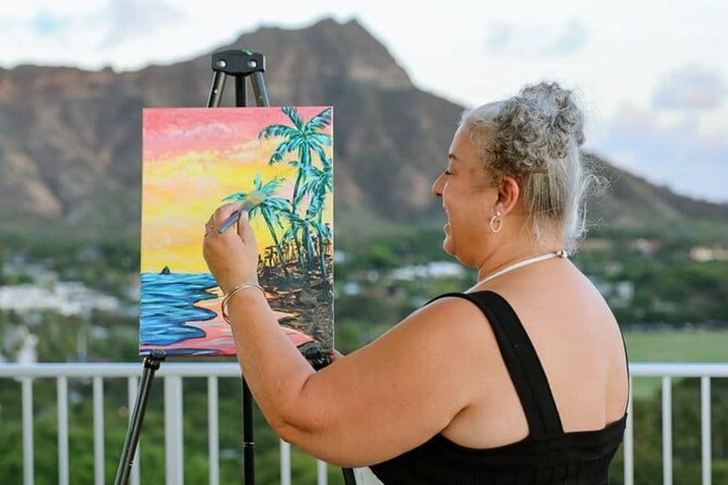 Libérez votre créativité Fête de peinture de style hawaïen à Waikiki
