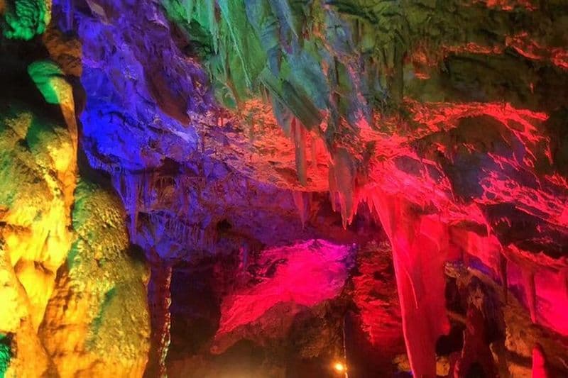 Visite de la périphérie de Pékin à la grotte de Jing Dong Karst et au Grand Canyon