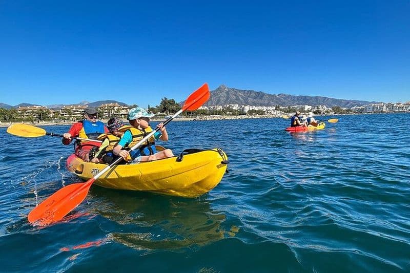 Visite guidée en kayak à Puerto Banús Marbella