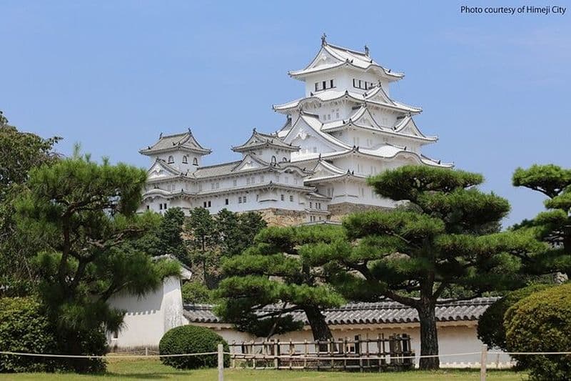 Billet Balade au château d'Himeji classé au patrimoine mondial de l'UNESCO et du pont Akashi Kaikyo au départ d'Osaka