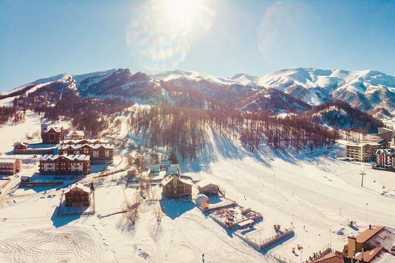 Visite privée à Bakuriani et au lac Tabatskuri en quad