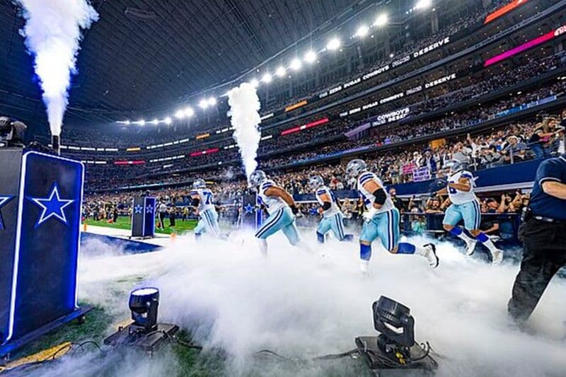 Match de football des Dallas Cowboys au ATandT Stadium