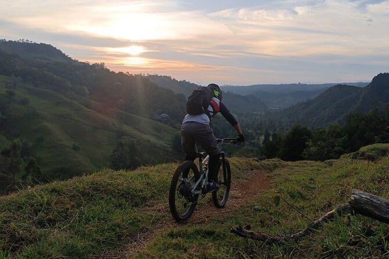 Circuit privé d'enduro en VTT de 8 jours en Colombie