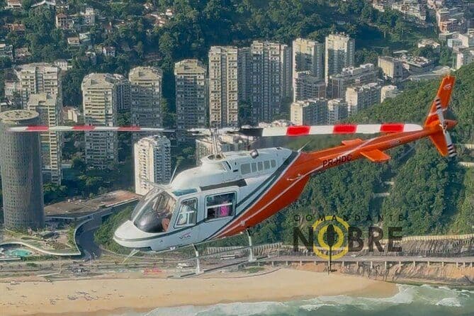 Tour en hélicoptère à Rio de Janeiro - 30 minutes par le commandant Nobre