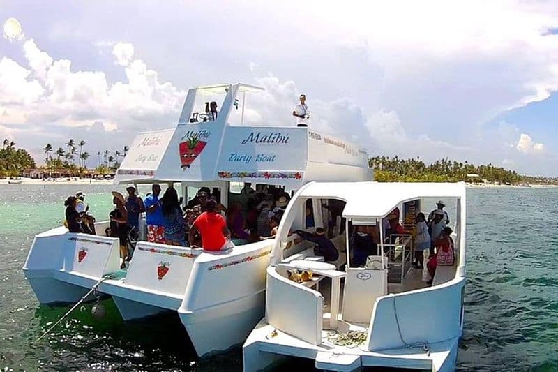 Bateau de fête Malibu avec DJ