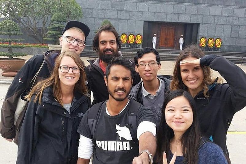 Visite du complexe Ho Chi Minh et du temple de la littérature (demi-journée)