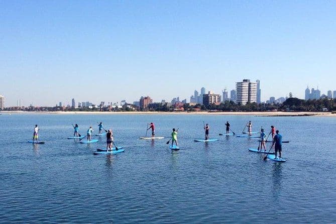 Leçon de groupe de SUP à St Kilda