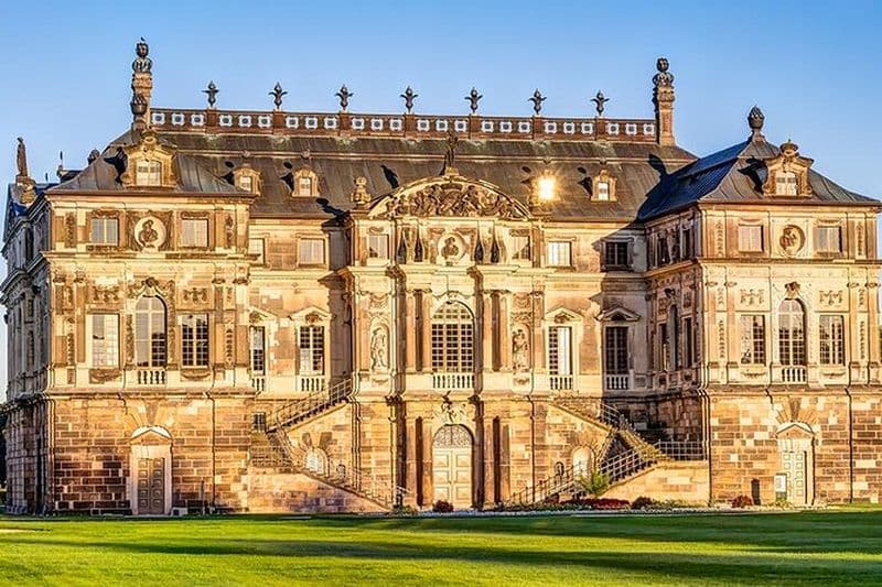 Rallye urbain privé de livres audio dans le Grand Jardin de Dresde