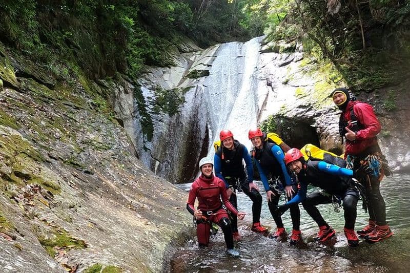 Excursion d'une demi-journée de canyoning au Kansai