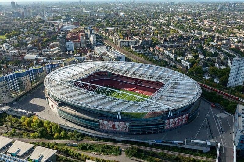 Voiture privée - Visite des stades des équipes de football de la Premier League de Londres