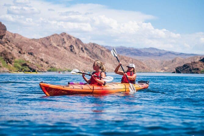 Emerald Cave & Black Canyon Kayak Tour avec Vegas Pickup